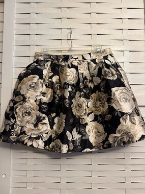 Floral Black and Cream Bubble Mini Skirt